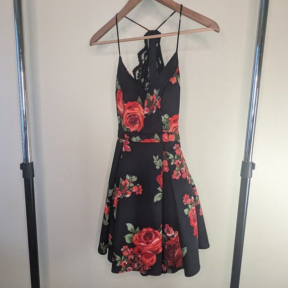 Black Floral Semi Formal Dress - Picture 4 of 5